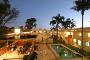 Kelanbri Holiday Apartments - Accommodation Main Beach
