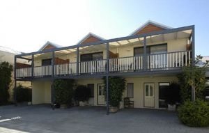 Freo Mews Executive Apartments - Accommodation Main Beach