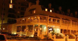 Joseph Alexanders Restaurant  Piano Bar - Accommodation Main Beach